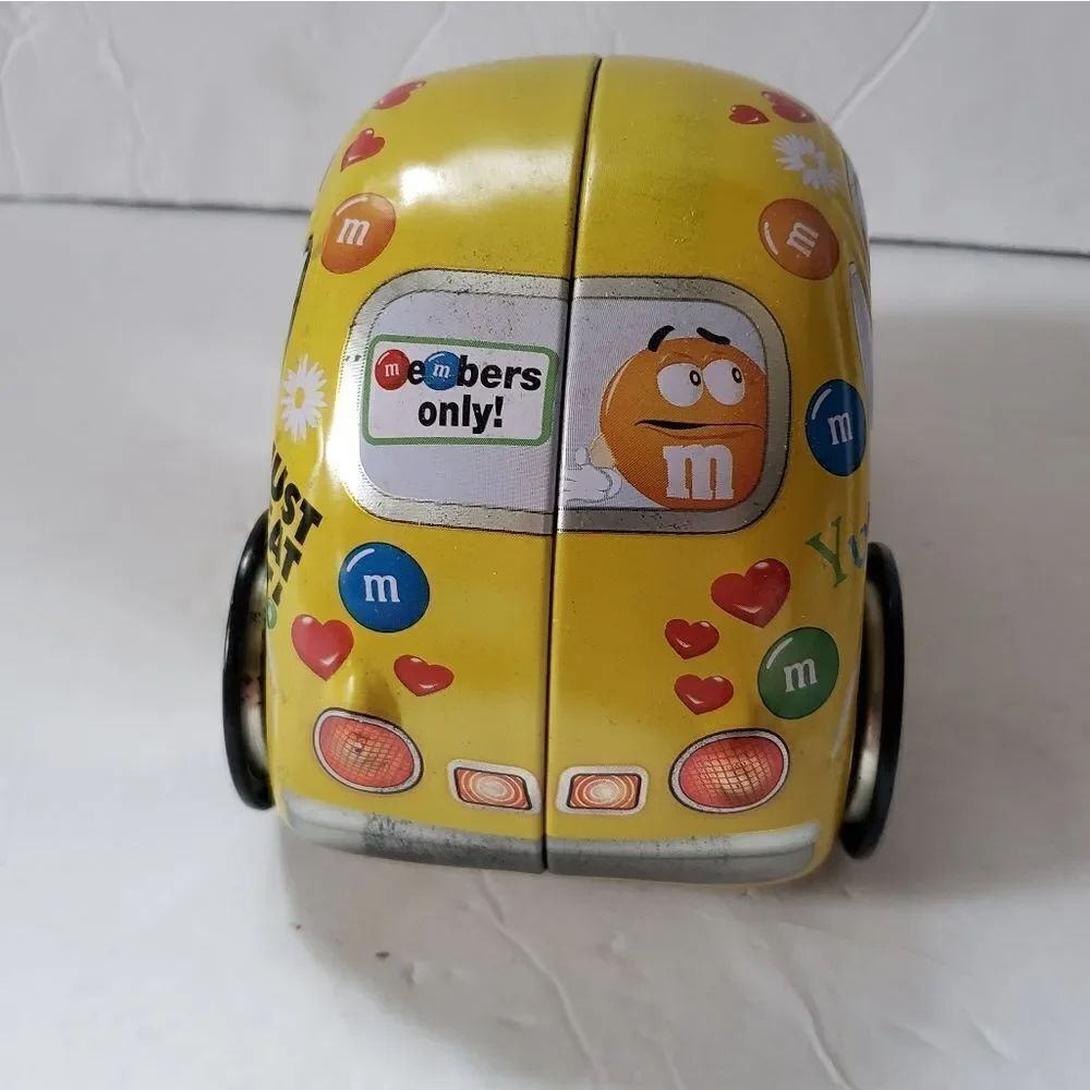 M&M's Tin Car  - Picture 5 of 9